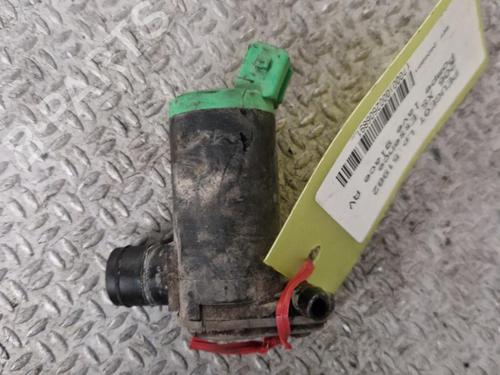 Used Washer pump PEUGEOT 206 Hatchback (2A/C) 1.6 i (89 hp) 24060737