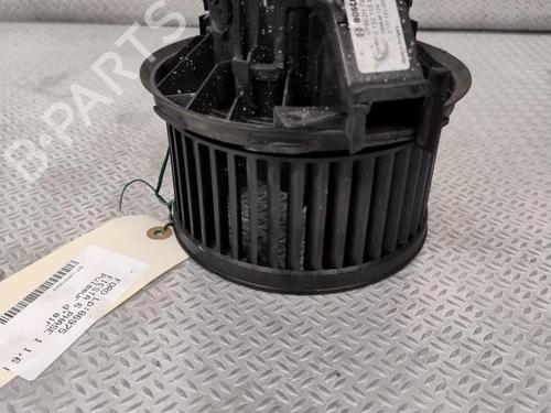 Used Heater blower motor FORD FIESTA VI (CB1, CCN) 1.6 TDCi (90 hp) 25703824