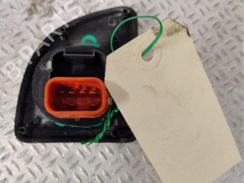 switch-ford-transit-connect-p65_-p70_-p80_-2002-29757537 main image