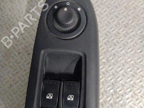 Used Left front window switch Left front window switch RENAULT CLIO II (BB_, CB_) 1.5 dCi (B/CB08) (82 hp) 33458329 33458329