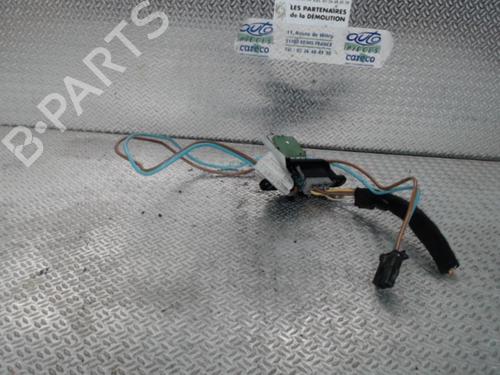 Used Heater resistor RENAULT MASTER III Van (FV) 2.3 dCi 100 FWD (FV0A, FV0B, FV0G, FV0K, FV0H) (101 hp) 24073561