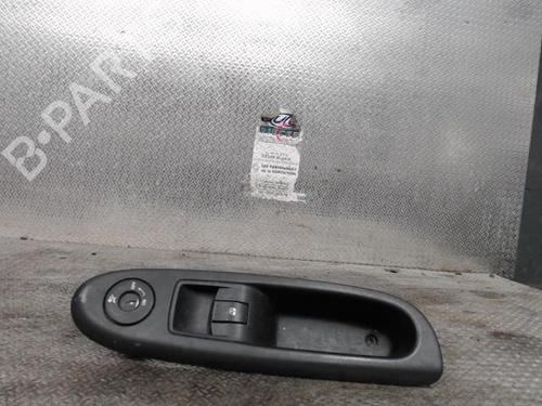 Used Switch RENAULT CLIO II (BB_, CB_) 1.5 dCi (B/CB07) (65 hp) 24093061