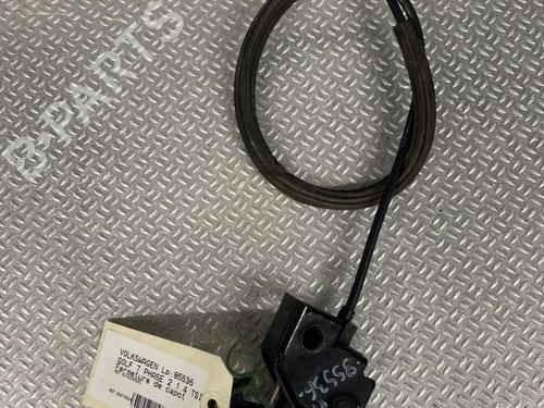 Used Hood lock VW GOLF VII (5G1, BQ1, BE1, BE2) 1.4 TSI (125 hp) 24061513