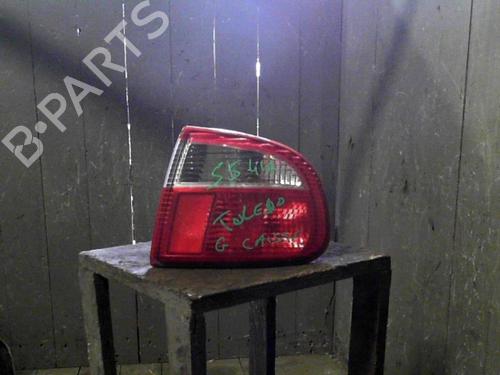Venstre baglygte SEAT TOLEDO II (1M2) 2.3 V5 (150 hp) 24065642