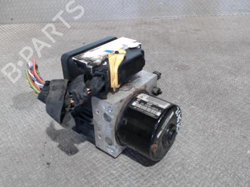 Used ABS pump ABS pump CITROËN C3 I (FC_, FN_) 1.6 16V HDi (90 hp) 30484118 30484118