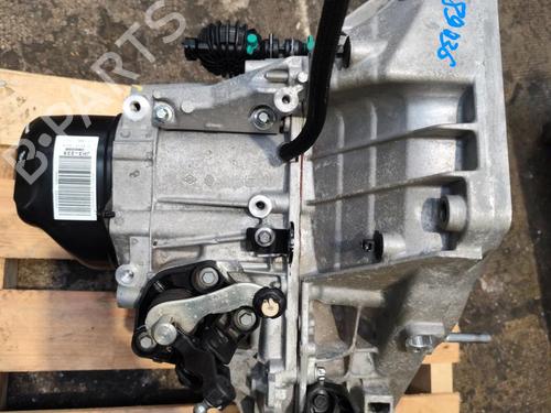 Gearbox DACIA SANDERO II TCe 90 (B8M1, B8MA, B8AC) | BP30164168M3