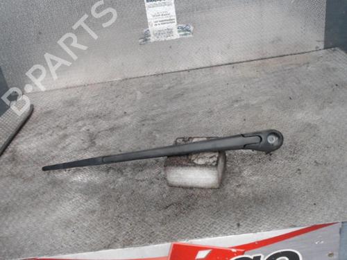 Bagrudeviskerarm RENAULT LAGUNA III Grandtour (KT0/1) 1.5 dCi (KT0A, KT0R, KT02) (110 hp) 24085802