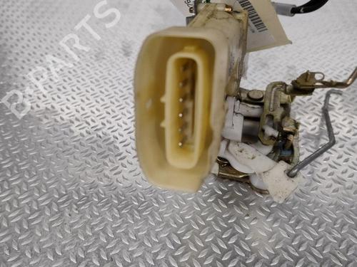 Used Front left lock TOYOTA YARIS (_P1_) 1.3 (NCP10, SCP12_) (86 hp) 26037692