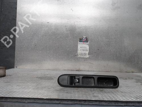 Used Switch Switch PEUGEOT 3008 I MPV (0U_) 2.0 HDi (163 hp) 24094301 24094301