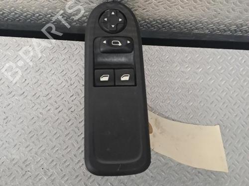 Used Left front window switch Left front window switch CITROËN C3 II (SC_) 1.4 (73 hp) 40553735 40553735