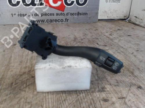 Used Steering column stalk Steering column stalk AUDI A4 B6 Avant (8E5) 1.9 TDI (130 hp) 24068666 24068666