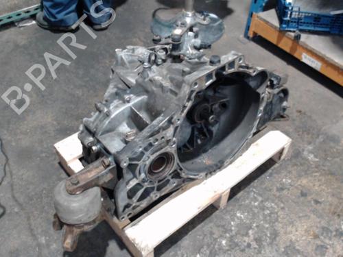 Used Gearbox HYUNDAI SANTA FÉ II (CM) 2.2 CRDi GLS 4x4 (150 hp) 24075813