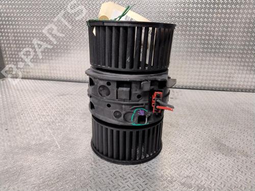 Used Heater blower motor RENAULT MEGANE III Hatchback (BZ0/1_, B3_) 1.5 dCi (BZ1G, BZ1W, BZ0R) (95 hp) 24233464