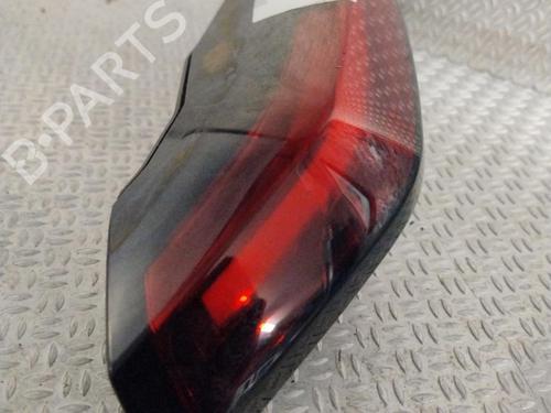 Używane Lampa tylna klapy bagażnika lewa CITROËN C4 III (BA_, BB_, BC_) 1.2 PureTech 130 (BAHNSA, BAHNSB) (130 hp) 31119632