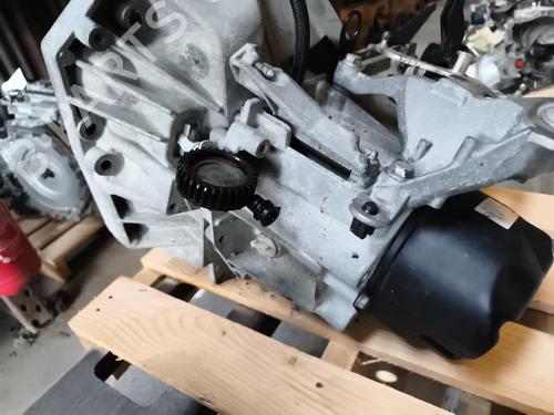 Used Gearbox Gearbox RENAULT CLIO IV Grandtour (KH_) 1.5 dCi 90 (KHN3, KHN4) (90 hp) 33947732 33947732