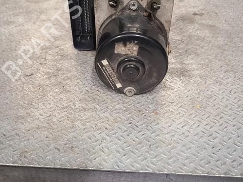 Used ABS pump FORD FIESTA V (JH_, JD_) 1.4 TDCi (68 hp) 30484454