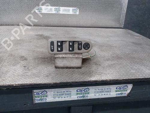 left-front-window-switch-citroen-c5-iii-break-rw_-2008-2009-2010-2011-2012-2013-2014-2015-2016-2017-24095648 main image