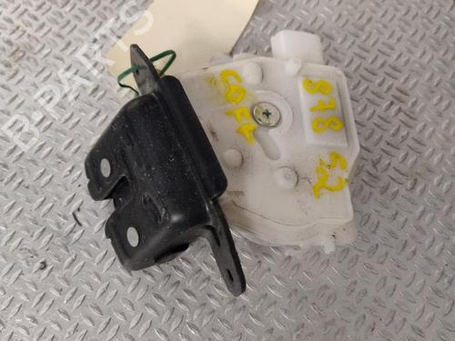 Used Electronic module TOYOTA YARIS (_P13_) 1.5 Hybrid (NHP130_, NHP130) (101 hp) 26015361