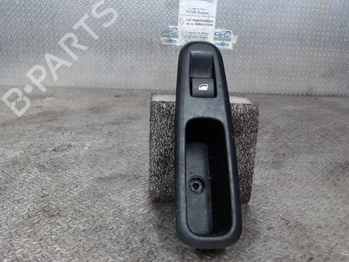 Used Right rear window switch Right rear window switch PEUGEOT 3008 I MPV (0U_) 2.0 HDi (163 hp) 24080223 24080223