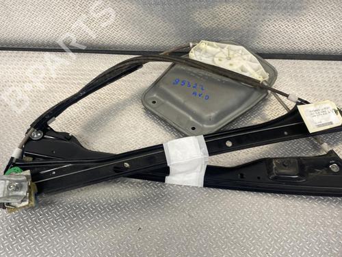 Front right window mechanism VW GOLF PLUS V (5M1, 521) 1.9 TDI | BP24061768C23