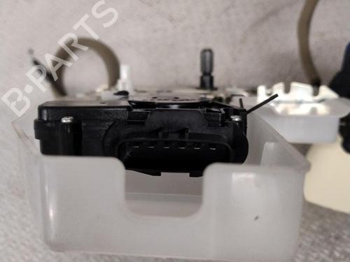 Venstre bagtil lås RENAULT MASTER III Bus (JV) 2.3 dCi 150 FWD (JV0F, JV03) (150 hp) 25858544