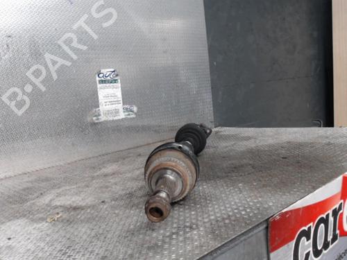 Used Right front driveshaft Right front driveshaft TOYOTA COROLLA Verso (ZER_, ZZE12_, R1_) 2.2 D-4D (AUR10_, AUR10R) (136 hp) 24085535 24085535