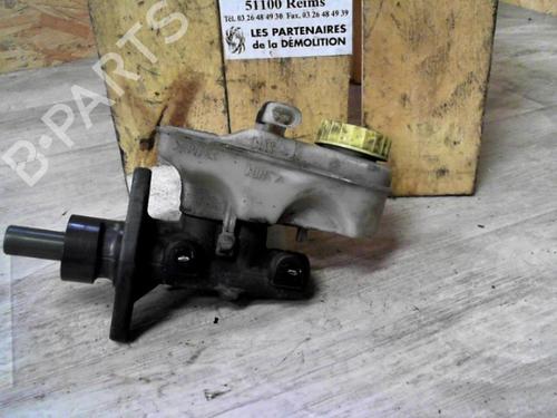 Used Brake master cylinder Brake master cylinder VW POLO (6N2) 1.9 SDI (64 hp) 24067496 24067496