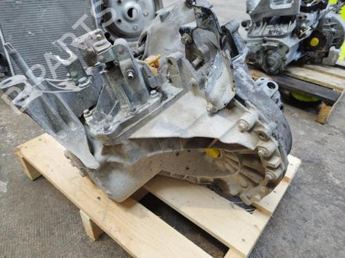 Used Gearbox Gearbox FORD TRANSIT Van (FA_ _) 2.2 TDCi (85 hp) 24100544 24100544