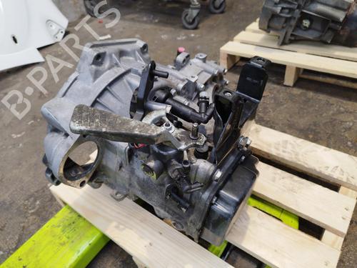 Used Gearbox AUDI A1 (8X1, 8XK) 1.6 TDI (90 hp) 24083544