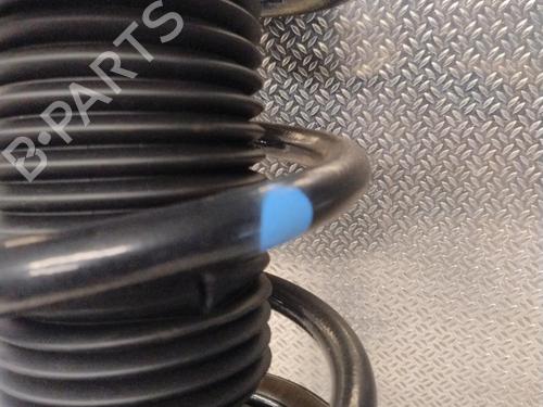 Used Right front shock absorber RENAULT MASTER III Platform/Chassis (EV, HV, UV) 2.3 dCi 150 FWD (EV0F, HV0F, UV0F, EV03, HV03, UV03) (150 hp) 29468390