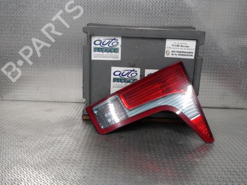 Used Right tailgate light Right tailgate light 24072566 24072566