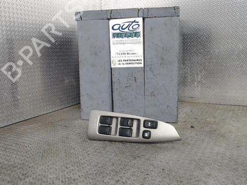 Used Left front window switch Left front window switch TOYOTA COROLLA Verso (_E12_) 2.0 D-4D (CDE120_, CDE120R) (90 hp) 24078476 24078476