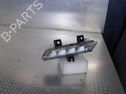 Used Right daytime light Right daytime light RENAULT CAPTUR I (J5_, H5_) 1.5 dCi 90 (J5N4, J5M5, J5MW, J5M6, J5AL, J5AJ) (90 hp) 38762094 38762094