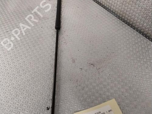 Used Hood lift support AUDI A4 B8 Avant (8K5) 2.0 TDI (143 hp) 25703190