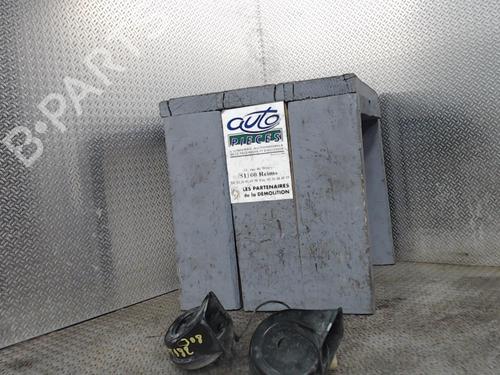 Used Horn PEUGEOT 308 CC (4B_) 2.0 HDi (140 hp) 24079617