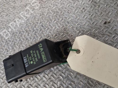 Used Electronic module PEUGEOT 208 I (CA_, CC_) 1.6 HDi (114 hp) 24060361