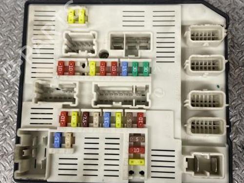 Fuse box RENAULT MEGANE III Hatchback (BZ0/1_, B3_) 1.5 dCi (BZ09, BZ0D, BZ1W, BZ29, BZ14) | BP30484499E1 - Image 3