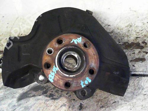 Used Right front steering knuckle PEUGEOT 807 (EB_) 2.2 HDi (128 hp) 24065842