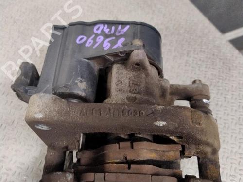 Used Right rear brake caliper CITROËN C4 Grand Picasso II (DA_, DE_) 1.6 HDi / BlueHDi 115 (115 hp) 31055132