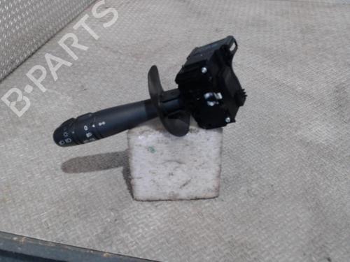 Used Steering column stalk RENAULT CLIO II (BB_, CB_) 1.5 dCi (B/CB07) (65 hp) 24084662