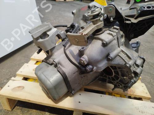 Used Gearbox Gearbox PEUGEOT 208 II (UB_, UP_, UW_, UJ_) 1.2 PureTech 75 (75 hp) 29414620 29414620