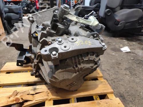 gearbox-opel-astra-h-gtc-a04-2005-2006-2007-2008-2009-2010-37595736 main image