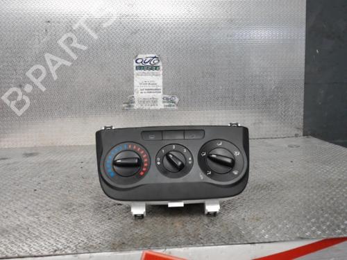Used Climate control FIAT GRANDE PUNTO (199_) 1.3 D Multijet (75 hp) 24084845