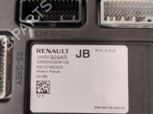 Used Fuse box RENAULT CAPTUR II (HF_) E-TECH 145 (HFMU) (143 hp) 30949413
