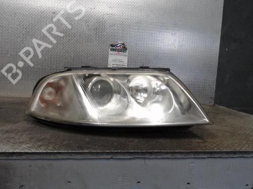 Used Right headlight Right headlight VW PASSAT B5.5 Variant (3B6) 1.9 TDI (101 hp) 24090598 24090598