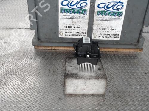 heater-resistor-opel-vivaro-b-van-x82-2014-2015-2016-2017-2018-2019-2020-24071905 main image