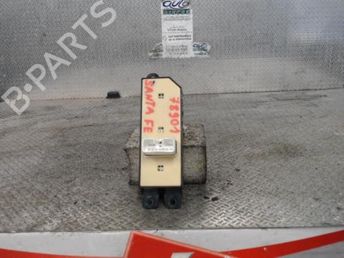 Used Left front window switch Left front window switch HYUNDAI SANTA FÉ I (SM) 2.0 CRDi 4x4 (113 hp) 24085281 24085281