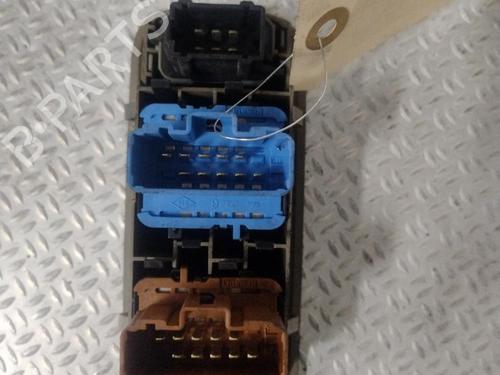Left front window switch RENAULT CLIO III (BR0/1, CR0/1) 1.5 dCi (BR17, CR17) | BP37624112I27 - Image 2