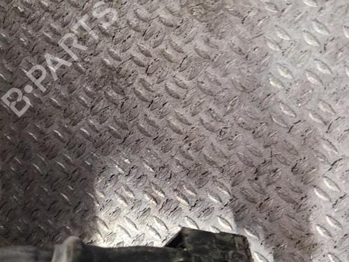 Used Right front steering knuckle Right front steering knuckle RENAULT KANGOO Express (FW0/1_) 1.5 dCi 75 (FW07, FW10, FW04) (75 hp) 24098674 24098674