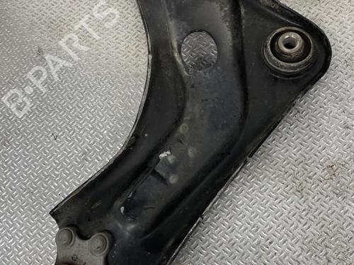 Used Right front suspension arm CITROËN C3 AIRCROSS II (2R_, 2C_) 1.2 PureTech 130 (2RHNYH) (131 hp) 24083427